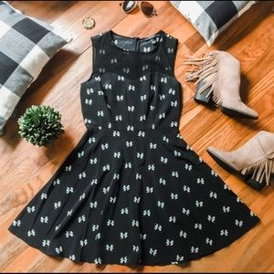🖤 Black + White Fit and Flare Dress 🖤